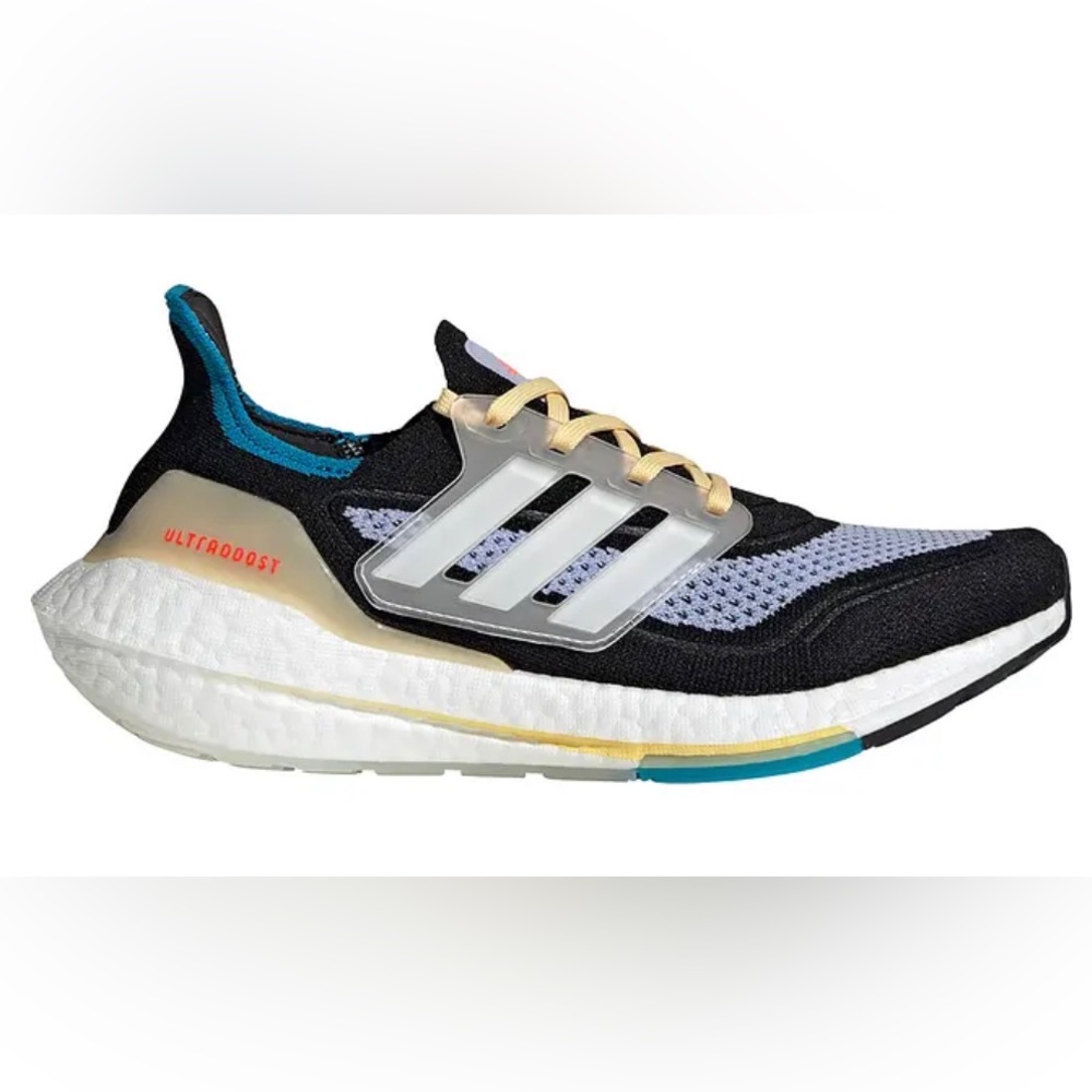 Women’s Adidas Ultraboost 21